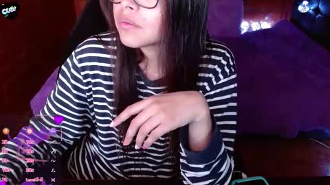 Midori 7u7 online show from February 27, 2026, 5:57 pm