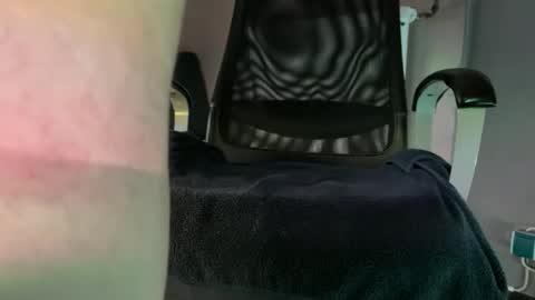 mies35 online show from February 2, 2026, 6:39 pm