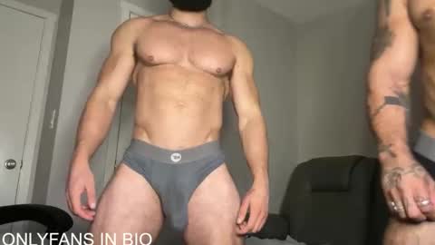 mightbesterling online show from November 18, 2025, 1:33 am