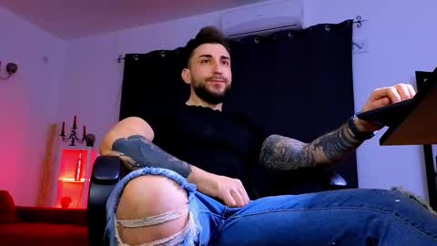 MightyAaron online show from February 13, 2026, 3:57 am