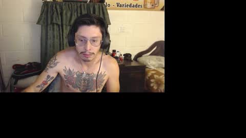 Snapshot of miguel__98 chatting on March 26, 2026, 6:52 am Miguel Independent Model online show from March 26, 2026, 6:52 am