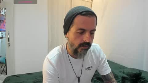 Miguel Angel online show from June 26, 2026, 6:56 pm