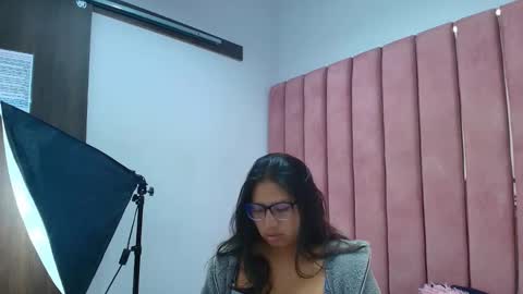 Miha online show from December 23, 2025, 3:26 am