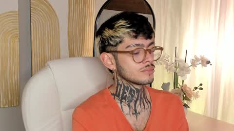 MIHAIL LEROY finally independent model online show from January 4, 2025, 10:55 pm