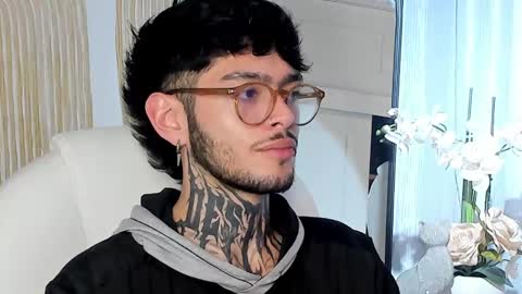 MIHAIL LEROY finally independent model online show from February 21, 2025, 10:07 am