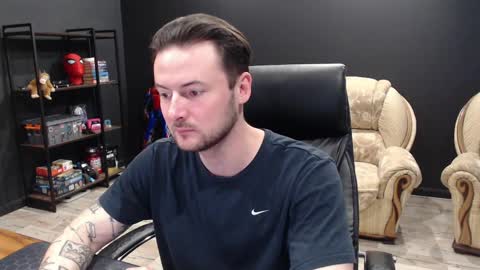 Misha Winchester online show from April 6, 2026, 8:04 am