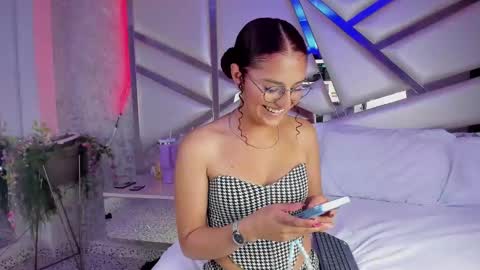 MIA 3 online show from March 4, 2025, 3:33 am