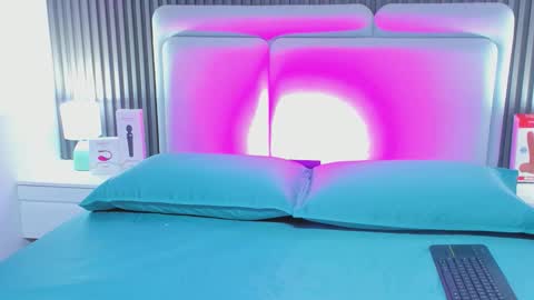 miia_cute18 online show from February 25, 2026, 11:42 am