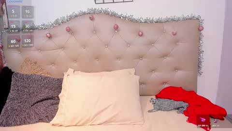 Snapshot of miia_jhones16 chatting on December 18, 2024, 5:59 am Mia Jhones online show from December 18, 2024, 5:59 am