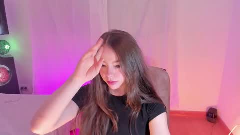 Snapshot of miia_rose12 chatting on January 16, 2026, 5:00 am miia_rose12 online show from January 16, 2026, 5:00 am