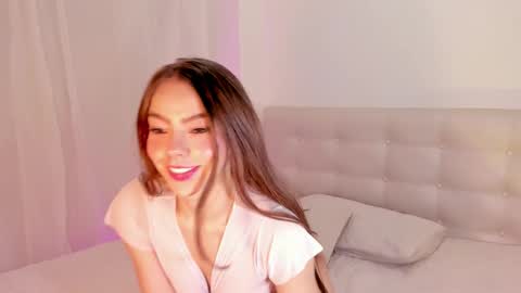 Snapshot of miia_rose12 chatting on February 6, 2026, 4:28 am miia_rose12 online show from February 6, 2026, 4:28 am