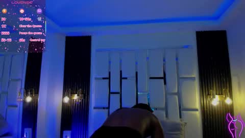 Miia Schwarz  online show from October 19, 2025, 2:50 pm