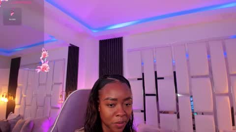 Miia Schwarz  online show from November 8, 2025, 3:29 am