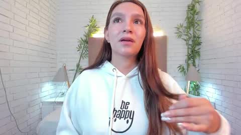 Miia 3 online show from February 13, 2025, 11:50 am