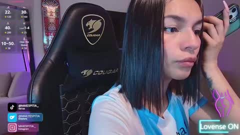 Snapshot of miiaaaa_ chatting on February 6, 2026, 10:51 am You can tell me Mai online show from February 6, 2026, 10:51 am