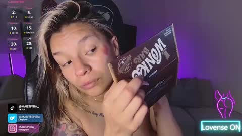 Snapshot of miiaaaa_ chatting on February 19, 2026, 10:44 am You can tell me Mai online show from February 19, 2026, 10:44 am