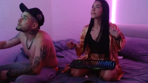 Snapshot of miialiiam0 chatting on December 27, 2024, 4:58 am Mia and Liam online show from December 27, 2024, 4:58 am