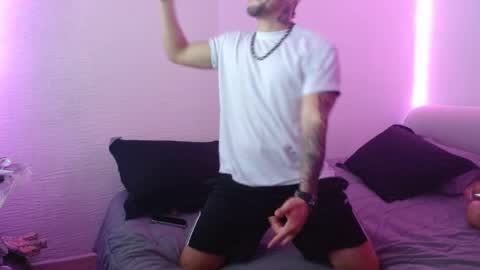 Snapshot of miialiiam0 chatting on December 29, 2024, 8:26 pm Mia and Liam online show from December 29, 2024, 8:26 pm