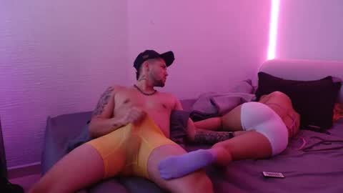 Snapshot of miialiiam0 chatting on January 4, 2025, 3:29 am Mia and Liam online show from January 4, 2025, 3:29 am