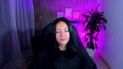 Snapshot of miichael_black chatting on January 15, 2025, 1:41 pm Michael Black online show from January 15, 2025, 1:41 pm
