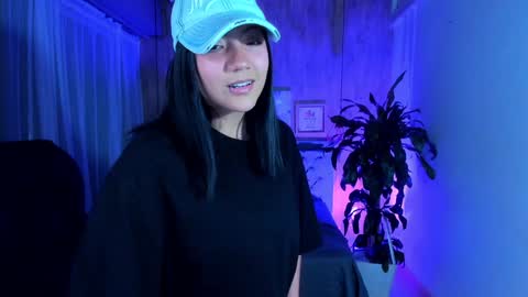 Snapshot of miichael_black chatting on January 17, 2025, 7:27 pm Michael Black online show from January 17, 2025, 7:27 pm