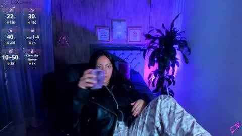 Snapshot of miichael_black chatting on January 19, 2025, 2:49 pm Michael Black online show from January 19, 2025, 2:49 pm