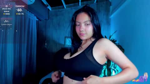 Snapshot of miichael_black chatting on January 28, 2025, 2:21 pm Michael Black online show from January 28, 2025, 2:21 pm