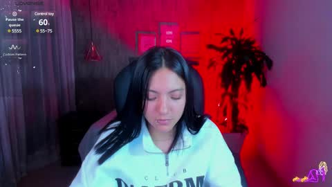 Snapshot of miichael_black chatting on January 31, 2025, 12:06 am Michael Black online show from January 31, 2025, 12:06 am