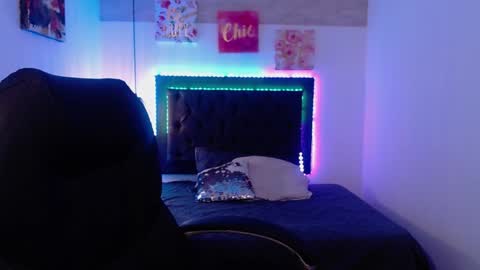 Snapshot of miichael_black chatting on February 2, 2025, 8:19 pm Michael Black online show from February 2, 2025, 8:19 pm