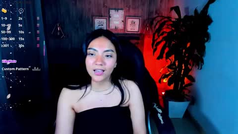 Snapshot of miichael_black chatting on October 12, 2025, 12:15 pm Michael Black online show from October 12, 2025, 12:15 pm