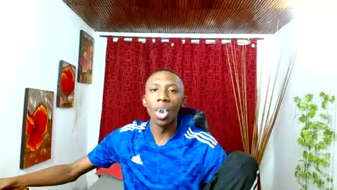 Snapshot of miilo18 chatting on April 30, 2026, 2:45 pm milo online show from April 30, 2026, 2:45 pm