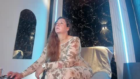 Snapshot of miiss_evaa chatting on October 24, 2025, 11:28 am miiss_evaa online show from October 24, 2025, 11:28 am