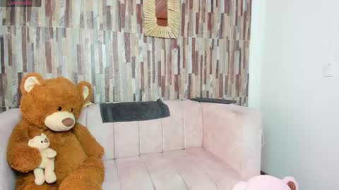 miissy__ online show from May 12, 2026, 7:44 pm