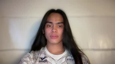mika_pedersen online show from May 4, 2026, 2:40 am