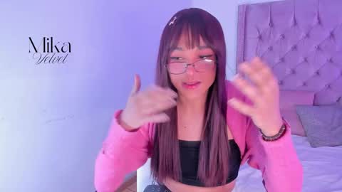 mika_velvet online show from January 16, 2026, 9:30 pm