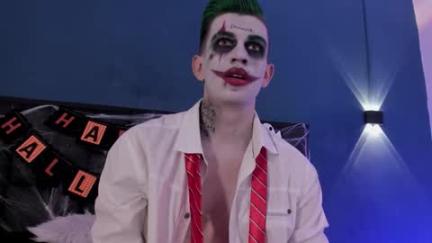 mikael online show from October 21, 2025, 4:13 am