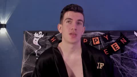 mikael online show from October 29, 2025, 4:26 am