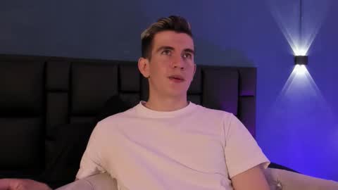 mikael online show from February 5, 2026, 4:06 am