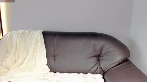 Snapshot of mikasssu chatting on December 20, 2025, 11:28 am mikasssu online show from December 20, 2025, 11:28 am