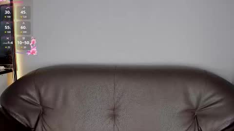 Snapshot of mikasssu chatting on February 3, 2026, 9:36 am mikasssu online show from February 3, 2026, 9:36 am