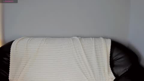 Snapshot of mikasssu chatting on February 7, 2026, 9:35 am mikasssu online show from February 7, 2026, 9:35 am