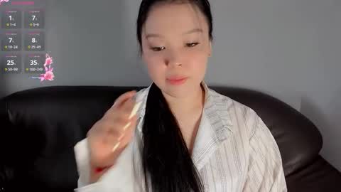 Snapshot of mikasssu chatting on February 12, 2026, 9:37 am mikasssu online show from February 12, 2026, 9:37 am