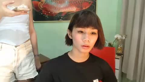 mikay online show from March 22, 2026, 5:33 am