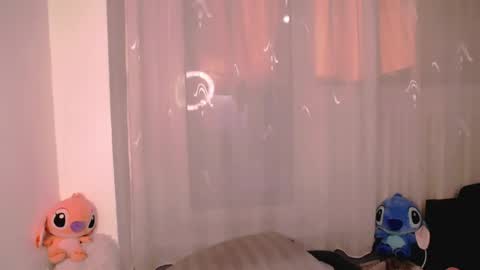 mikaylaraven online show from June 5, 2026, 6:52 am