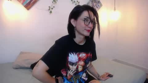 Snapshot of mikaza_akerman chatting on May 11, 2026, 3:07 pm mikaza online show from May 11, 2026, 3:07 pm