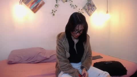 Snapshot of mikaza_akerman chatting on May 27, 2026, 12:46 pm mikaza online show from May 27, 2026, 12:46 pm