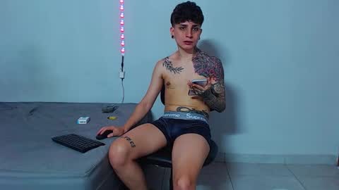 Mike IMDEPENDIENT MODEL online show from September 9, 2025, 2:16 pm