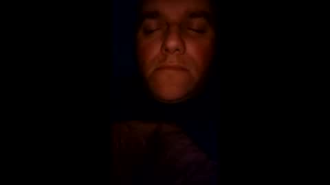 Snapshot of mike999666999 chatting on February 25, 2026, 2:43 am mike999666999 online show from February 25, 2026, 2:43 am