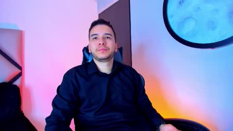 Mike  online show from November 25, 2025, 11:54 am