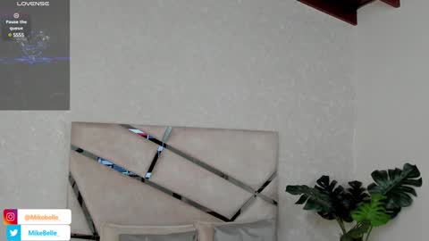 Mike Belle online show from January 3, 2025, 8:22 pm